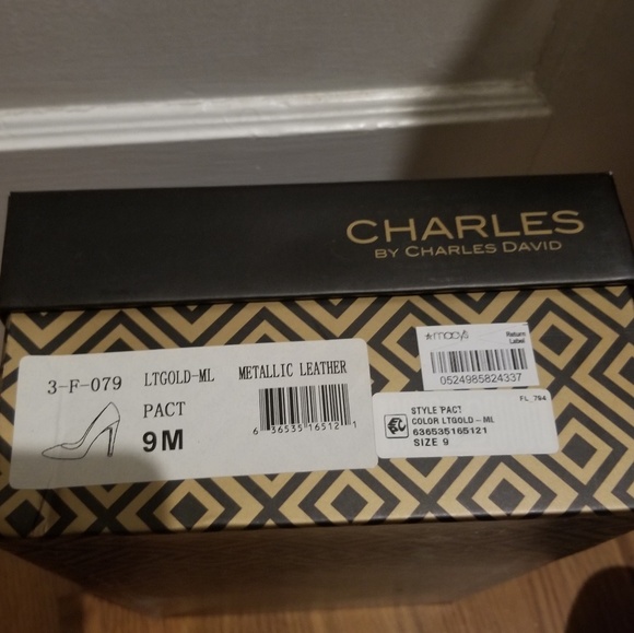 Charles by charles David rose gold pumps - Picture 4 of 6